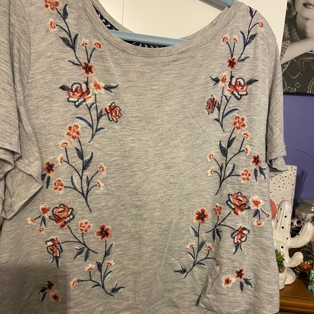 Floral crop top